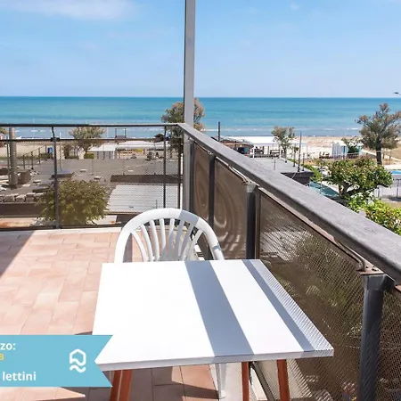 Senigallia, Bilocale Sul Mare Con Inclusa - Se001 *