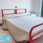 Senigallia, Bilocale Sul Mare Con Inclusa - Se001 *