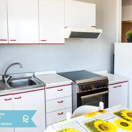 Senigallia, Bilocale Sul Mare Con Inclusa - Se001
